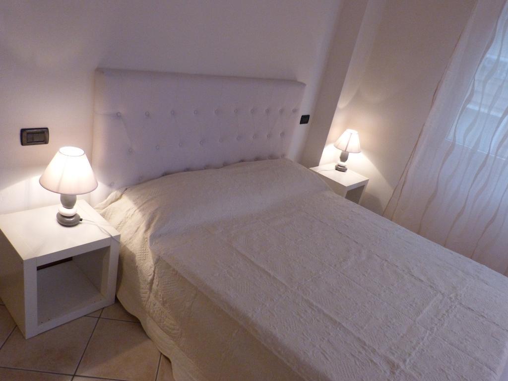 Residenza Ugo Bassi Apartment Bologna Cameră foto